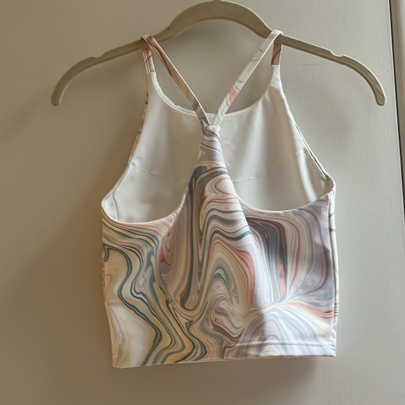 Old Navy Athletic top - Picture 2 of 2